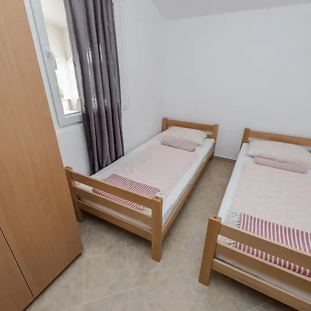 Apartmán By The Sea - 18563 Vir