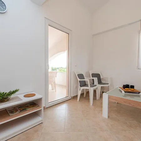 By The Sea - 18563 Apartmán Vir