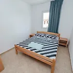 By The Sea - 18563 Apartment