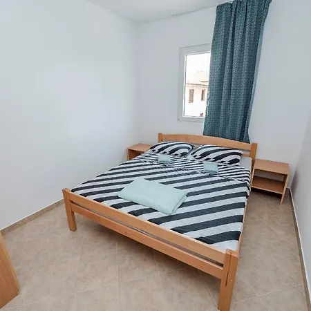 By The Sea - 18563 Apartment
