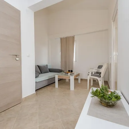 By The Sea - 18563 Apartament
