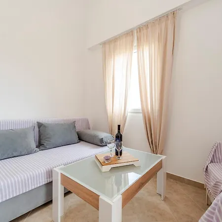By The Sea - 18563 Apartment